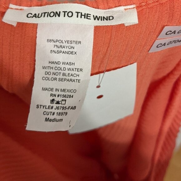 NWT CAUTION TO THE WIND Bright Wrap Ribbed Romper Size S @Z - Picture 7 of 10